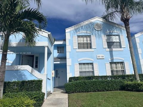 Photo of 2043 SE 26th Ln #103, Homestead, FL 33035 (MLS # A11891537)