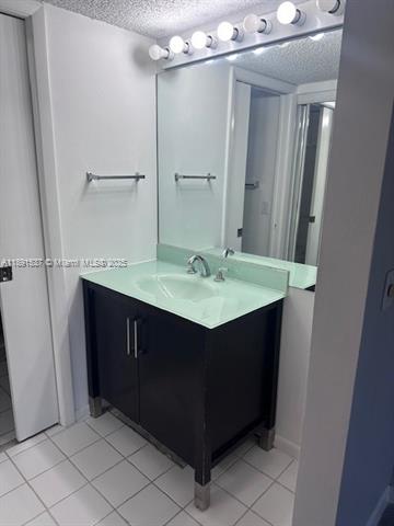 KEYS GATE CONDO NO EIGHT - Residential
