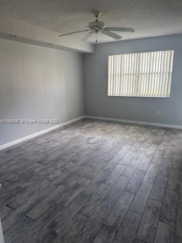 KEYS GATE CONDO NO EIGHT - Residential