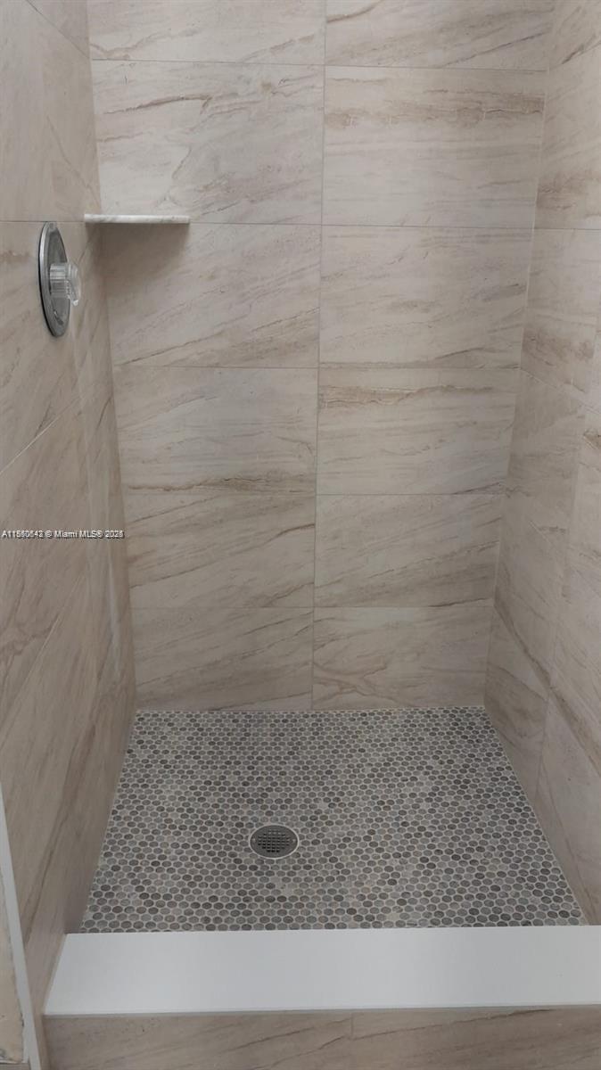 KINGS POINT NORMANDY COND - Residential