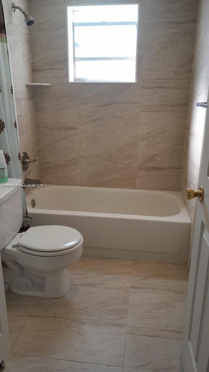 KINGS POINT NORMANDY COND - Residential