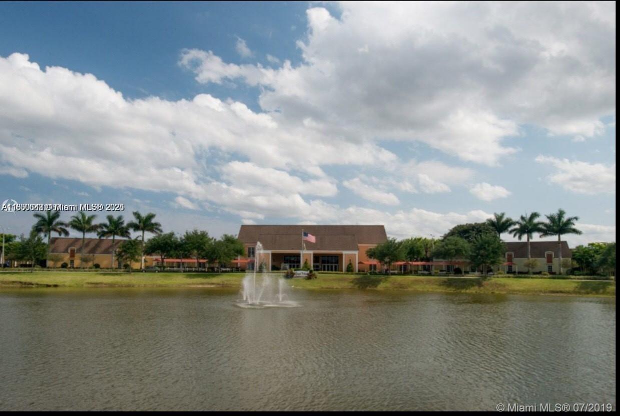 KINGS POINT NORMANDY COND - Residential