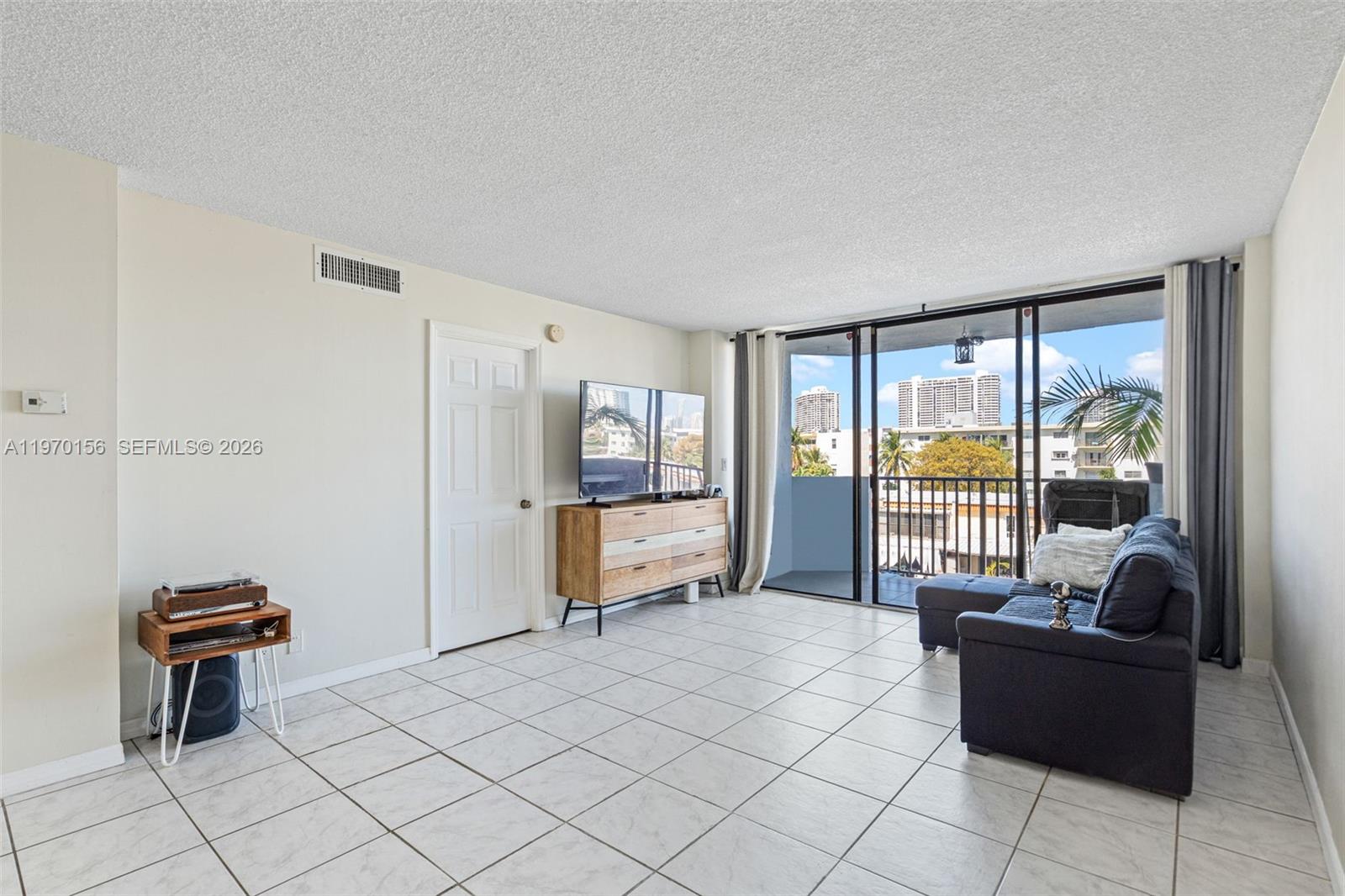 CORAL ISLE EAST CONDO - Residential Lease