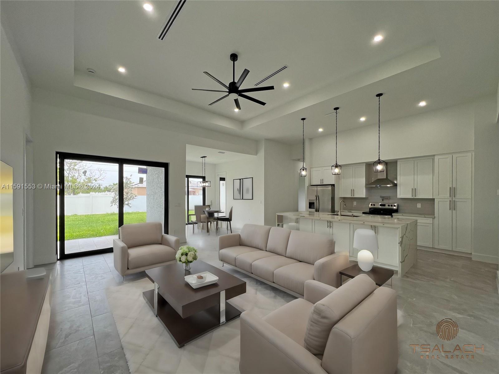 1209 NE 11th St - Residential