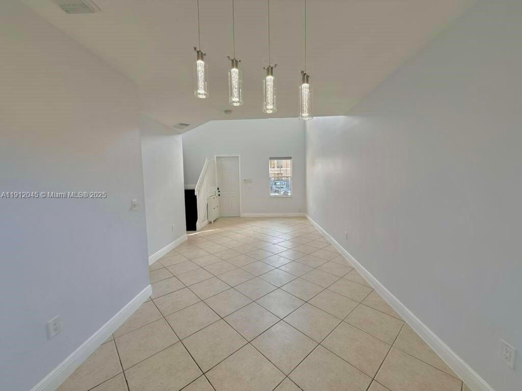 PEMBROKE FALLS PHASE 3 - Residential Lease