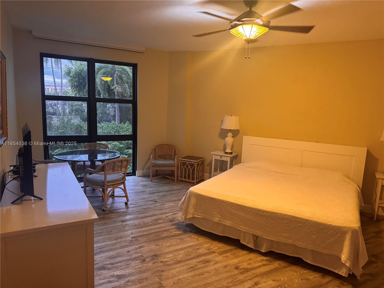 TOWERS OF KEY BISCAYNE CO - Residential Lease