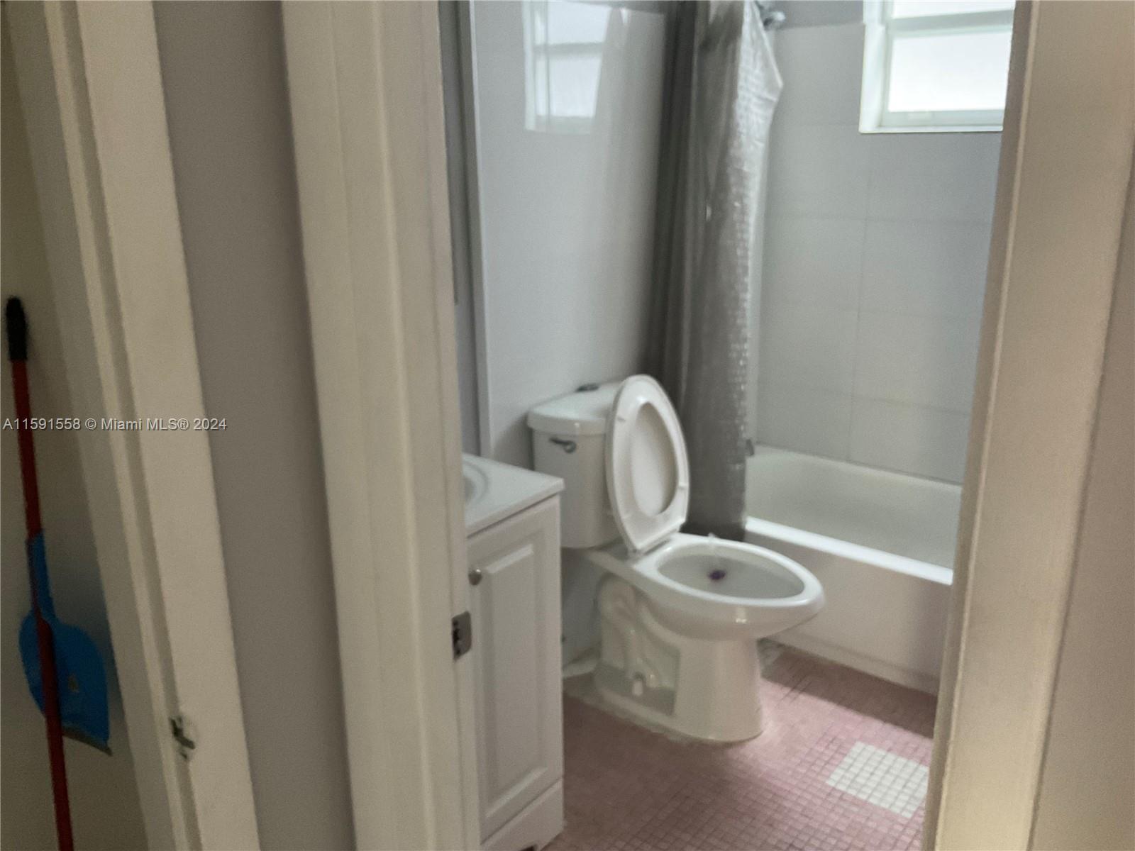 FULFORD BY THE SEA SEC D - Residential Lease