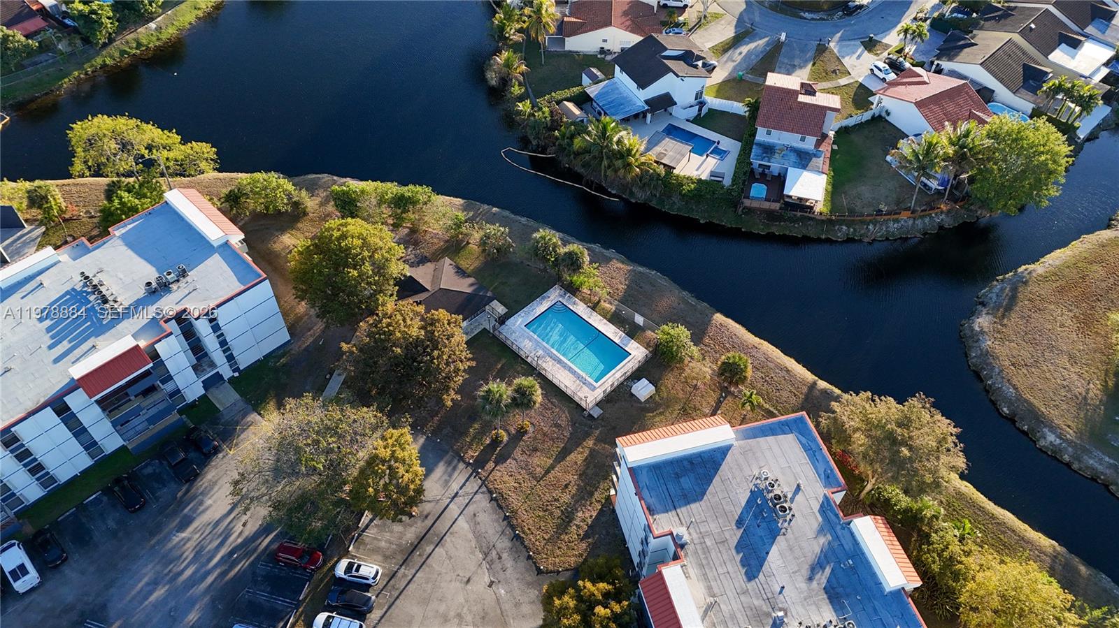 MILLER GARDENS CONDO - Residential