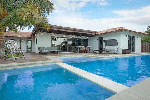 A home in Lauderdale By The Sea