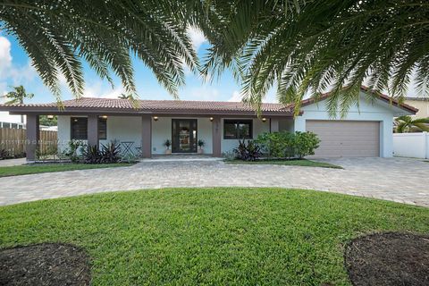 A home in Lauderdale By The Sea