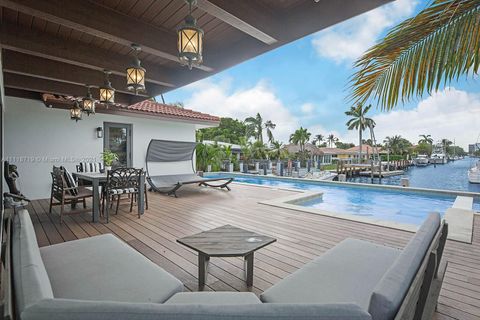 A home in Lauderdale By The Sea