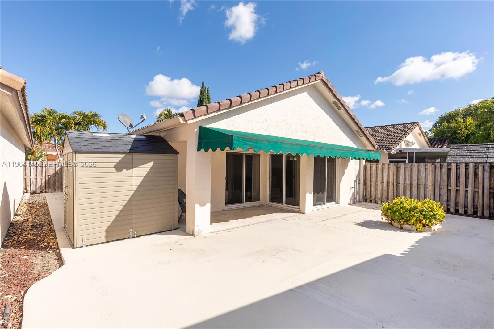 BRIGHTONS MEADOW TRACE - Residential