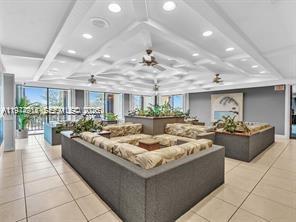 SUNSET PARK LAKE VILLAS S - Residential