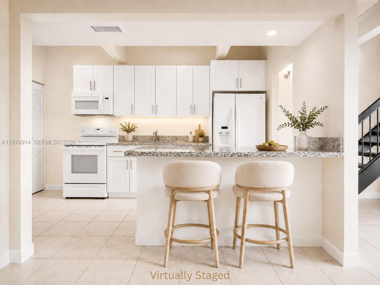 SUNSET PARK LAKE VILLAS S - Residential