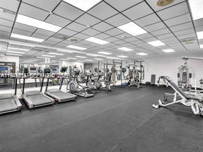 SUNSET PARK LAKE VILLAS S - Residential