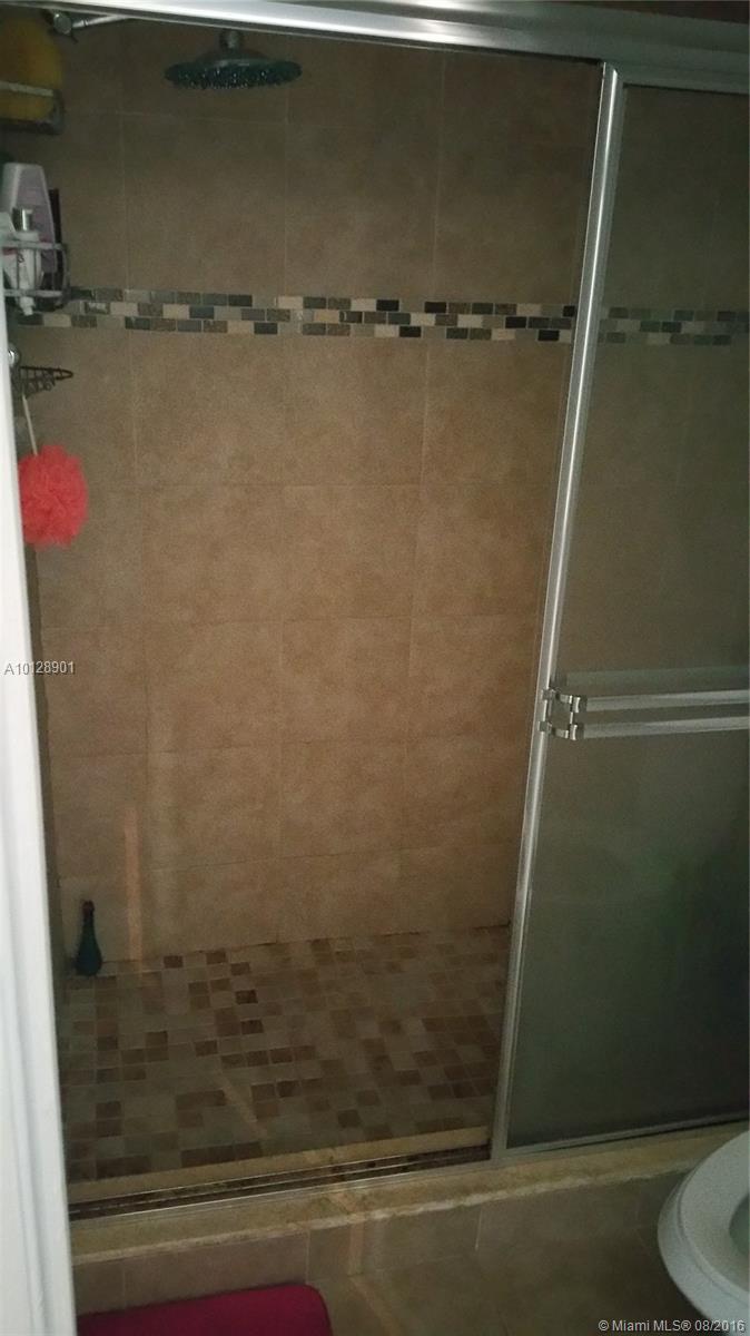 Courtyards At Davie Condo - Residential Lease