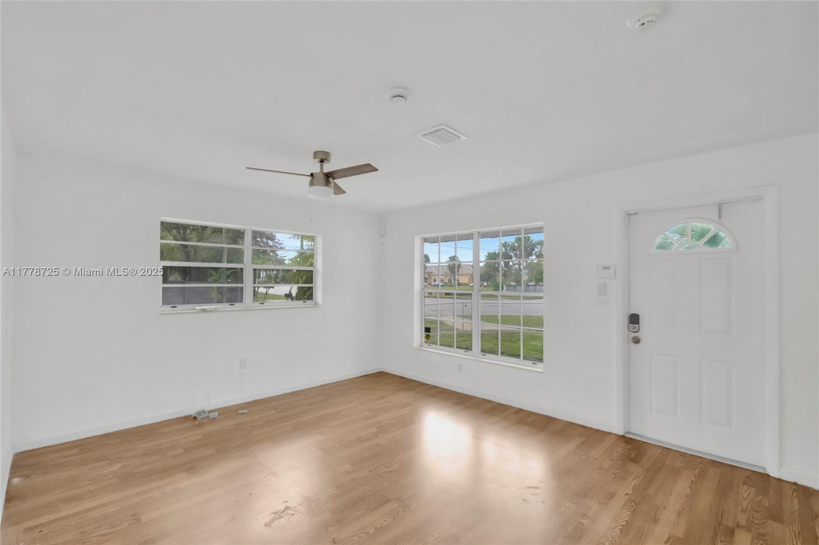 SCOTT LAKE MANOR SEC 8 - Residential
