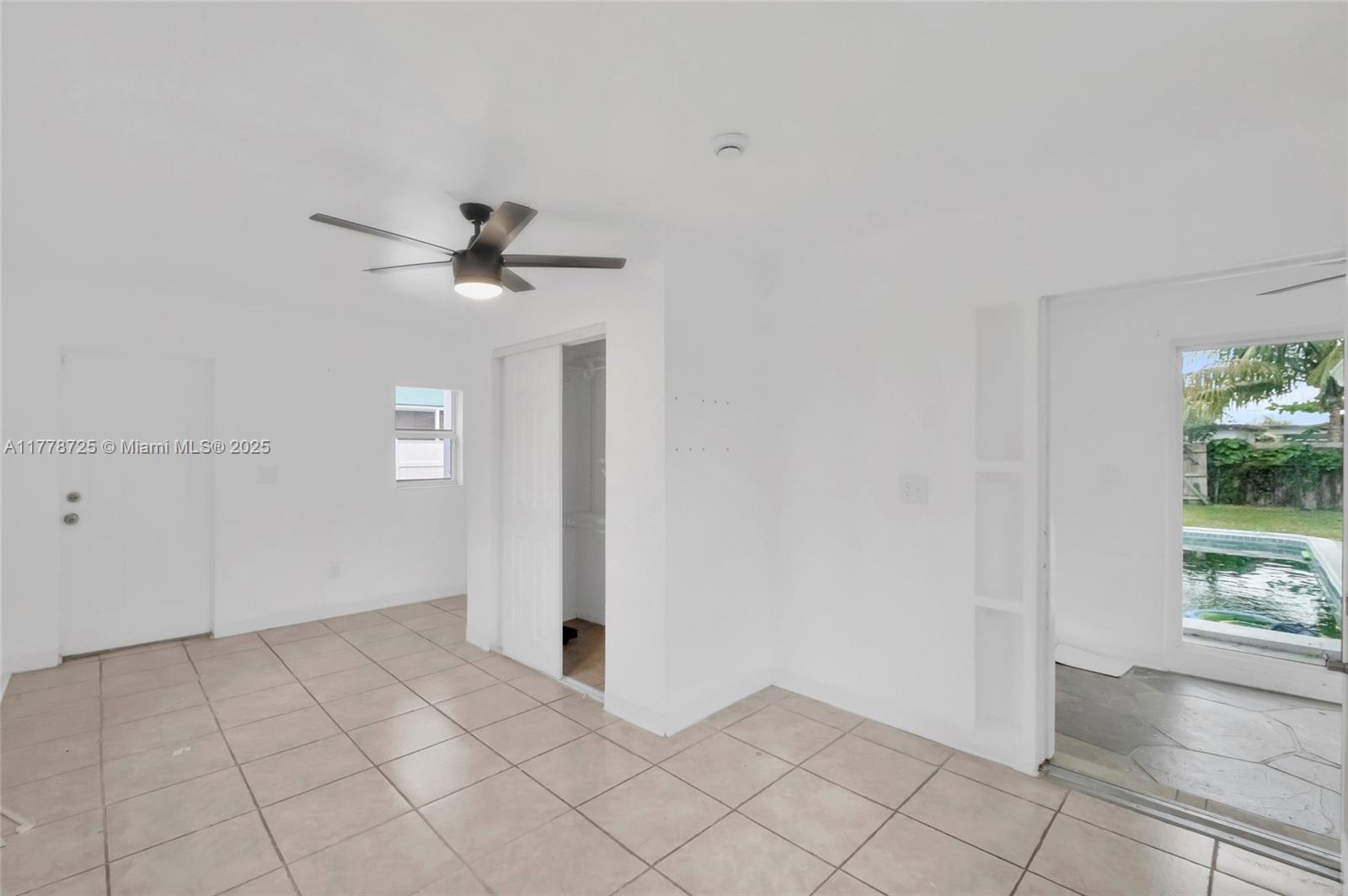 SCOTT LAKE MANOR SEC 8 - Residential