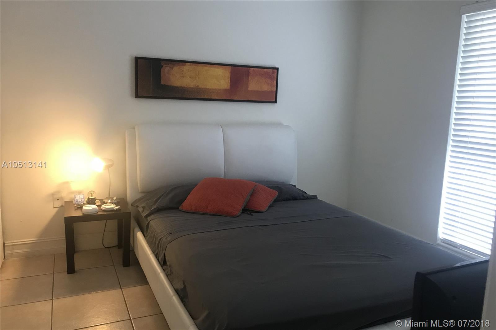 KEY ISLANDER CONDO - Residential Lease