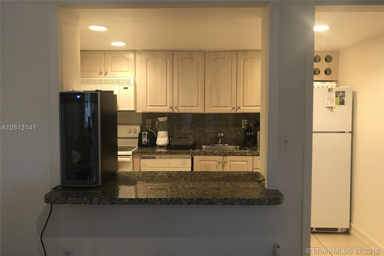 KEY ISLANDER CONDO - Residential Lease