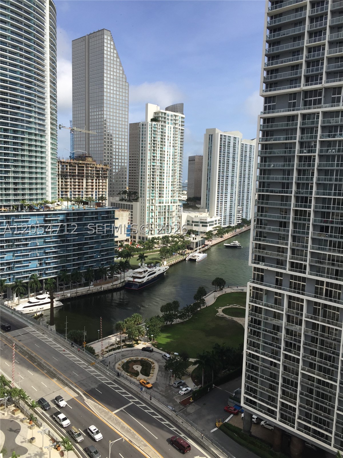 500 Brickell Ave 2303