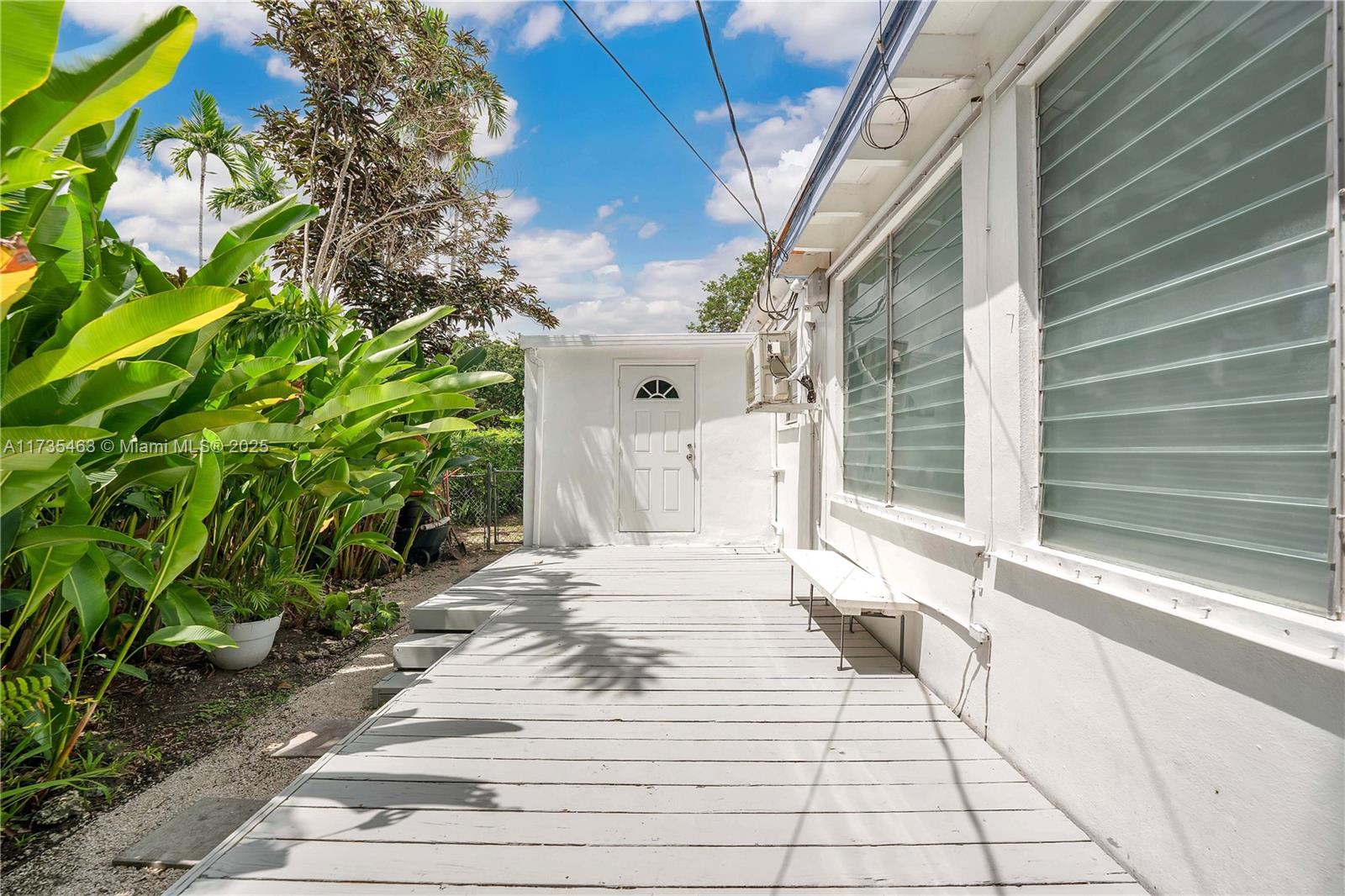 CAMNER GABLES - Residential Lease