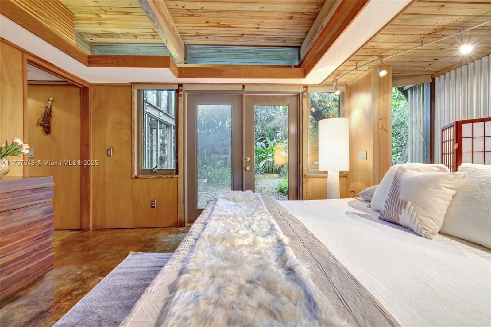 Riverland Woods (UNREC) - Residential