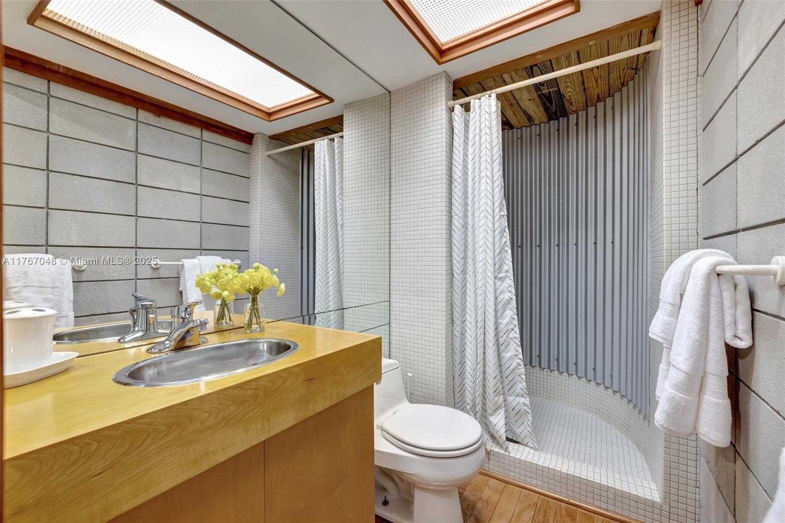 Riverland Woods (UNREC) - Residential