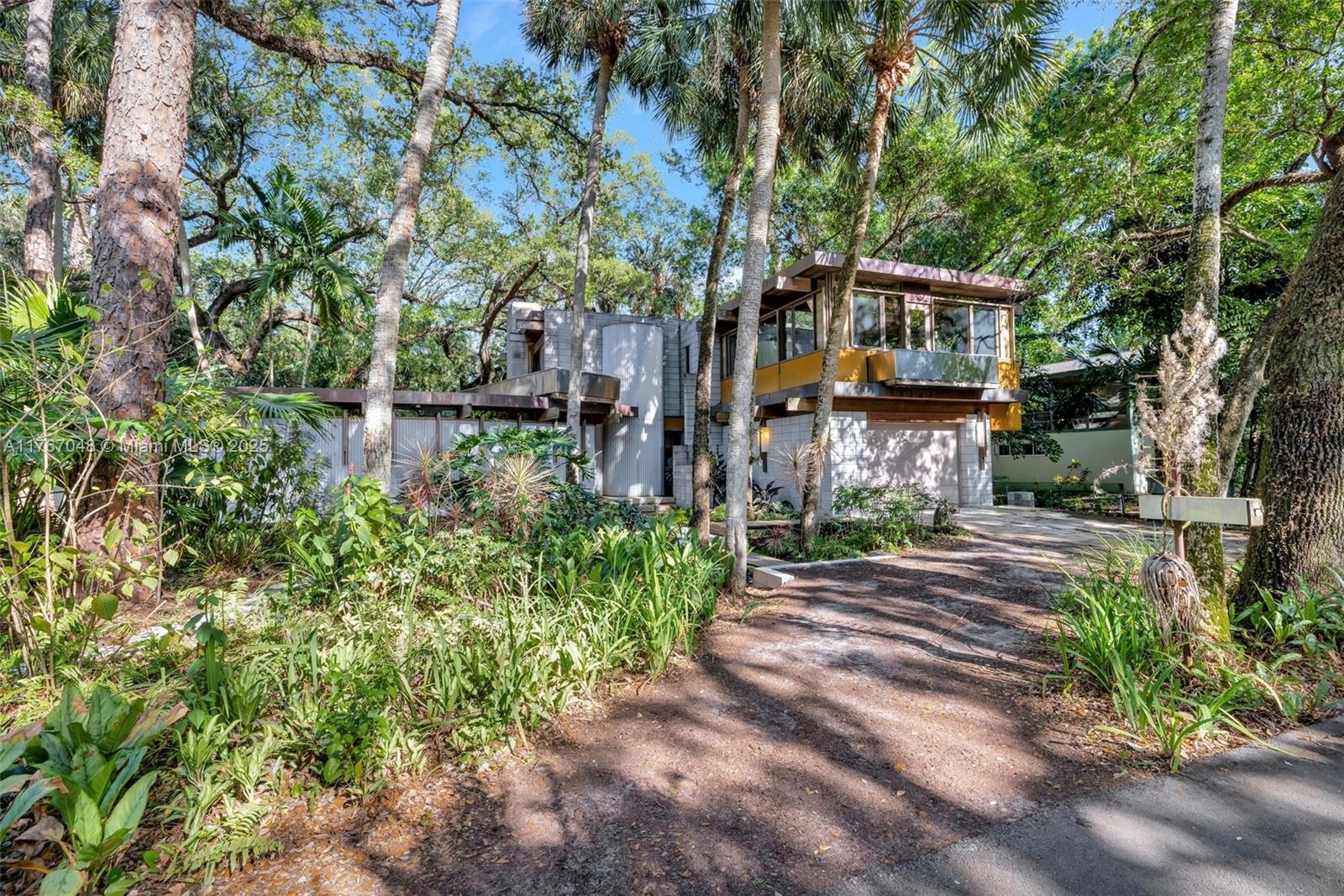 Riverland Woods (UNREC) - Residential