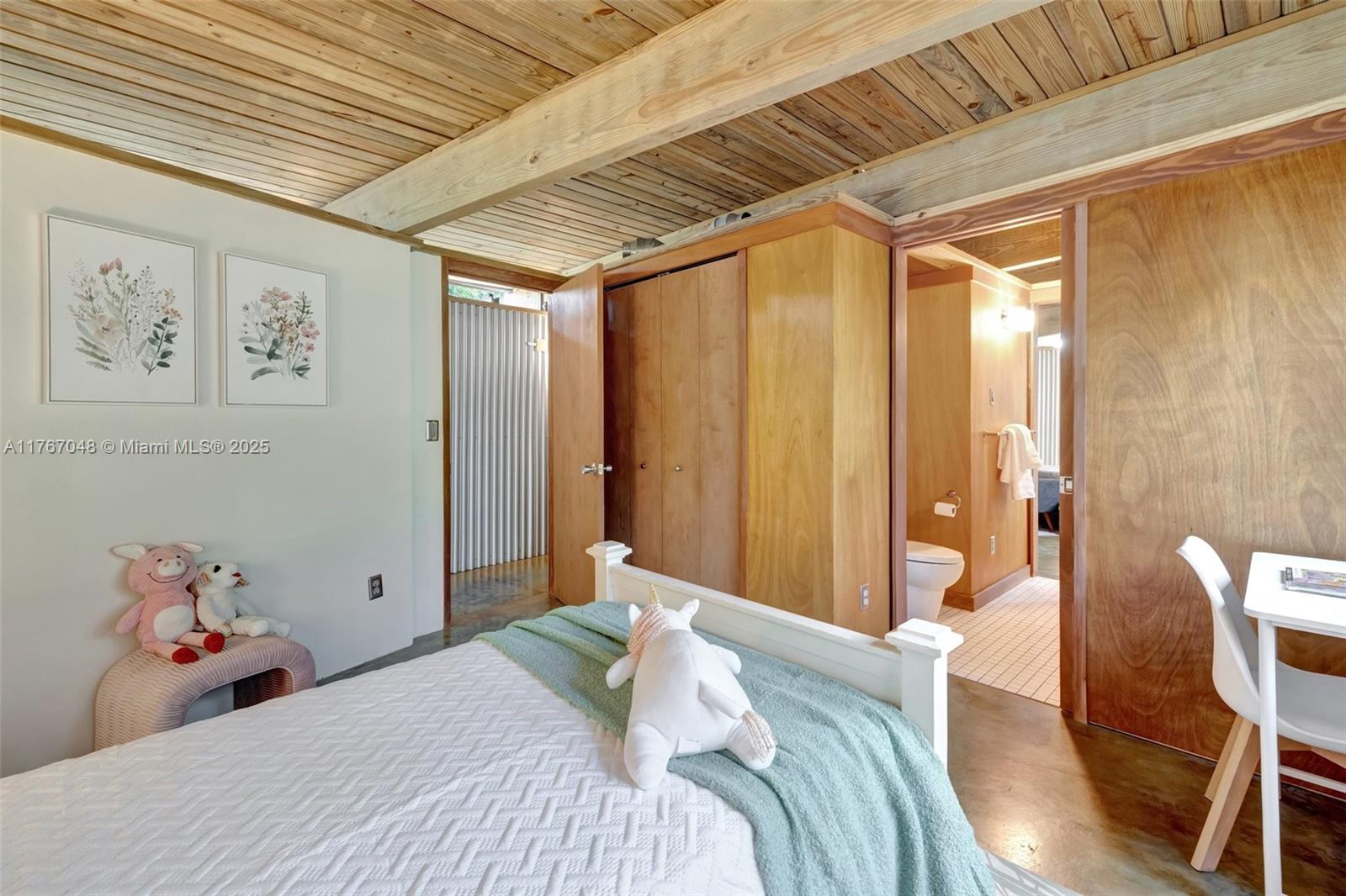 Riverland Woods (UNREC) - Residential