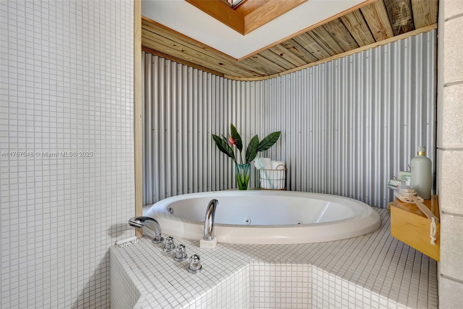 Riverland Woods (UNREC) - Residential