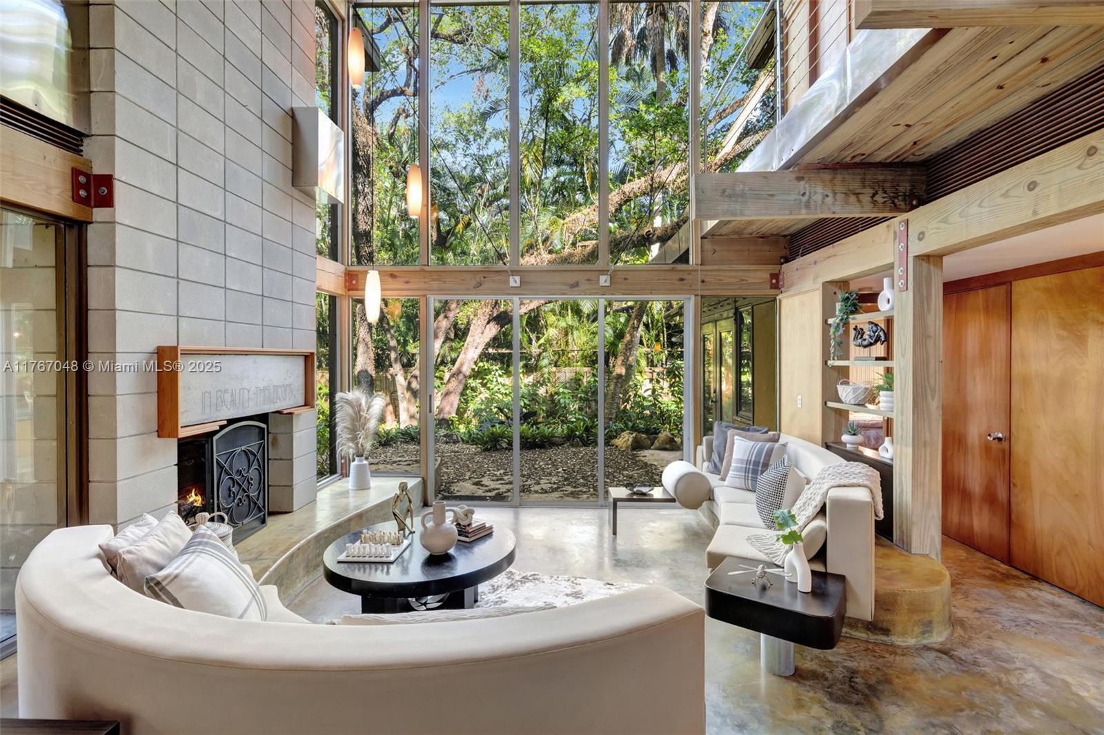 Riverland Woods (UNREC) - Residential