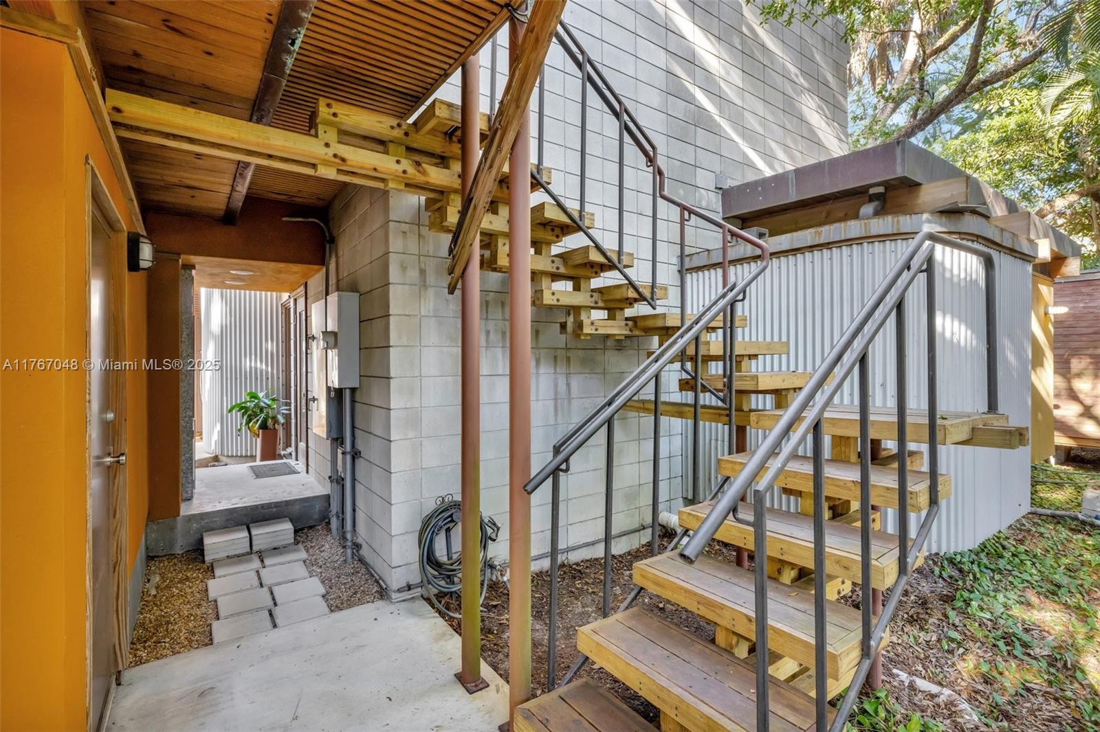 Riverland Woods (UNREC) - Residential