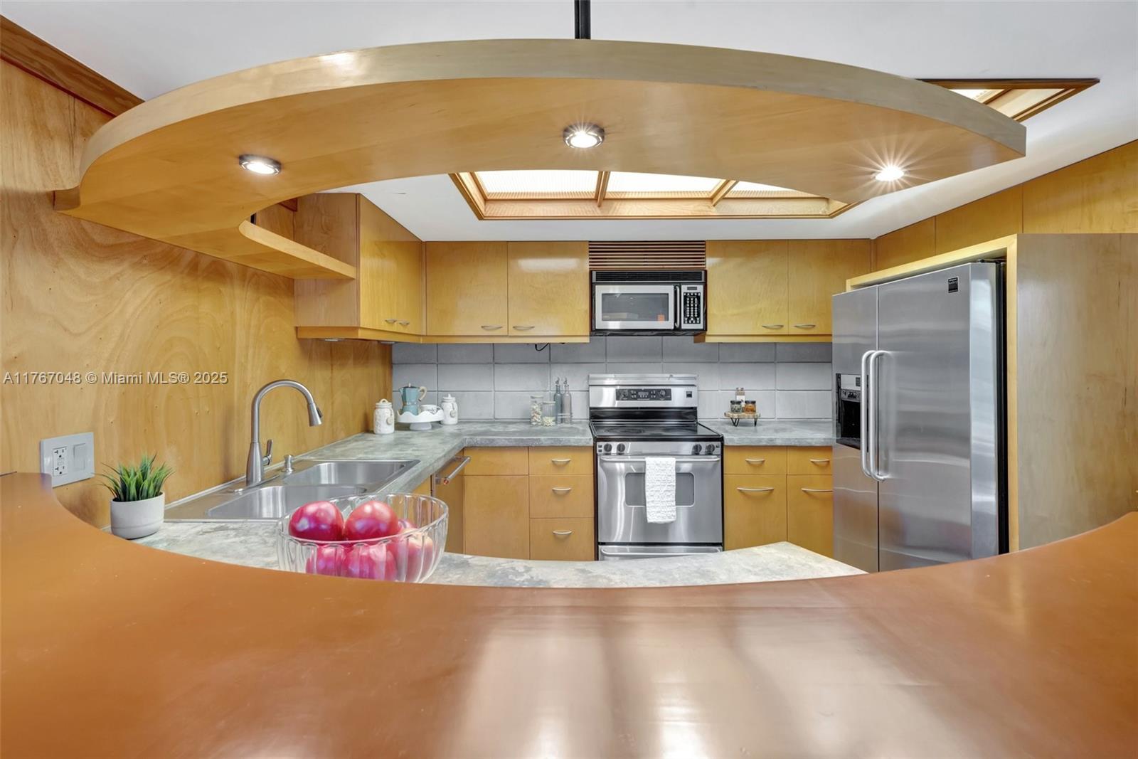 Riverland Woods (UNREC) - Residential