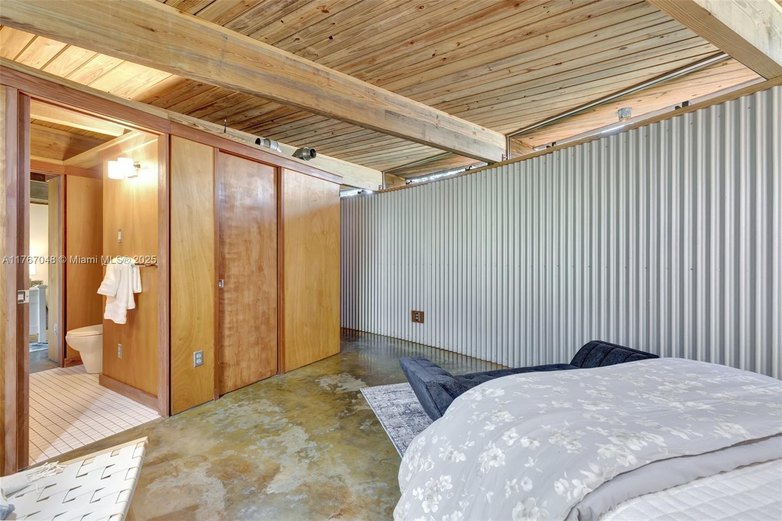 Riverland Woods (UNREC) - Residential