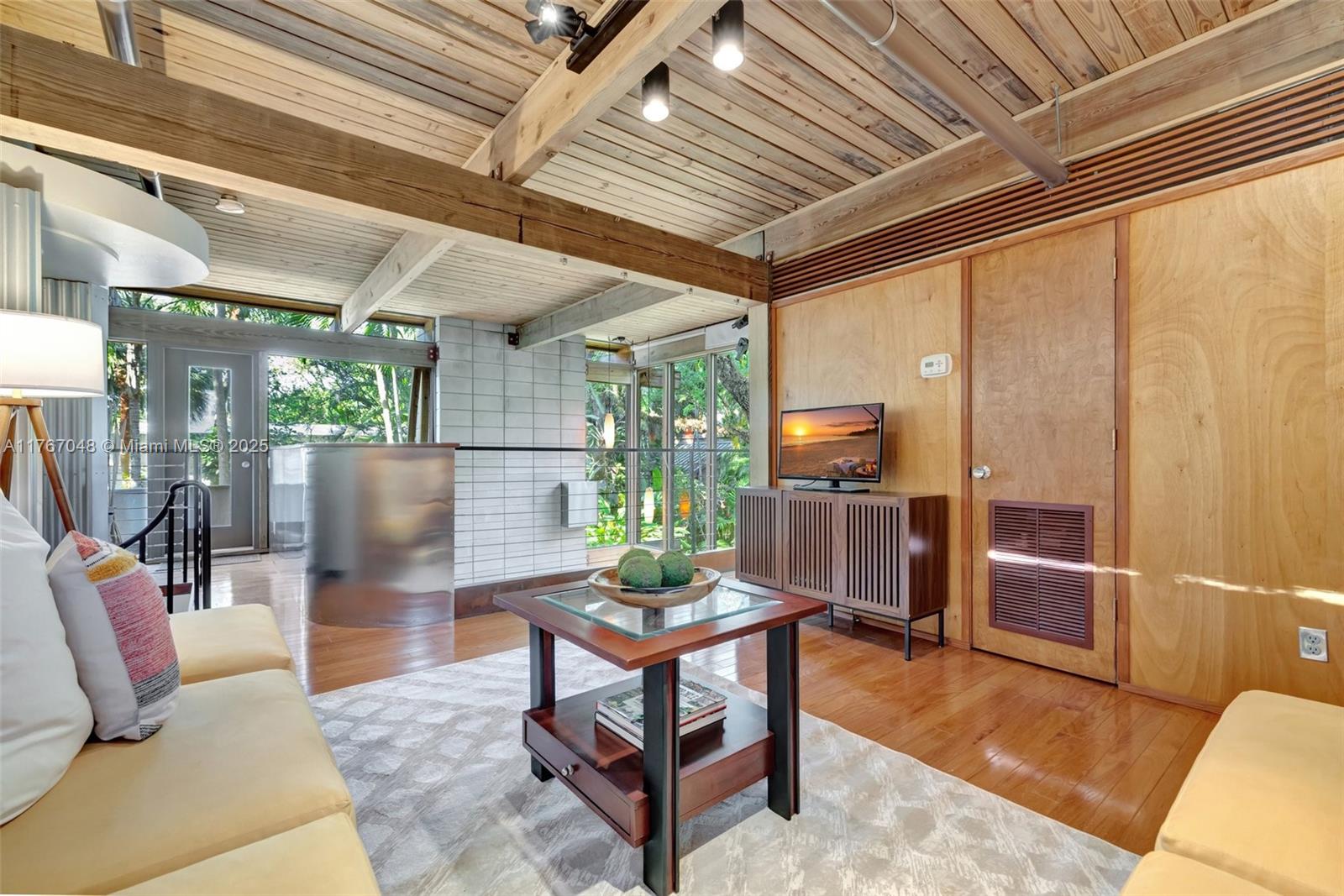 Riverland Woods (UNREC) - Residential