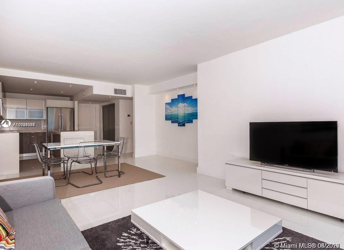 Roney Palace - Residential