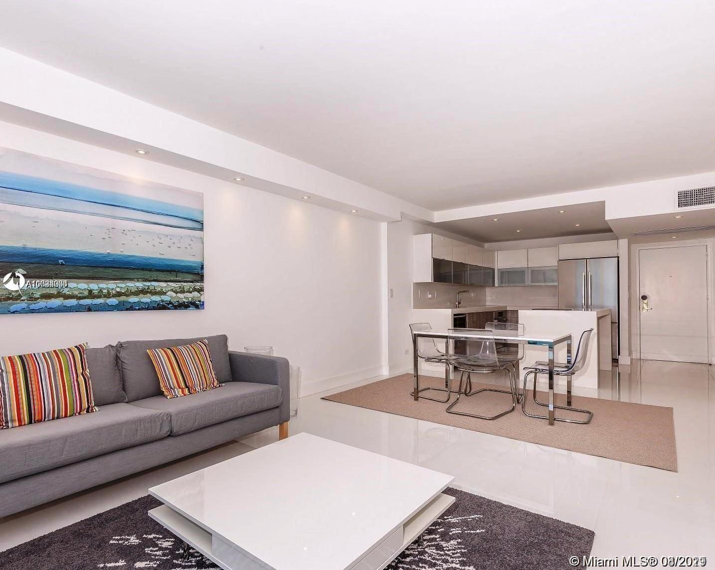 Roney Palace - Residential