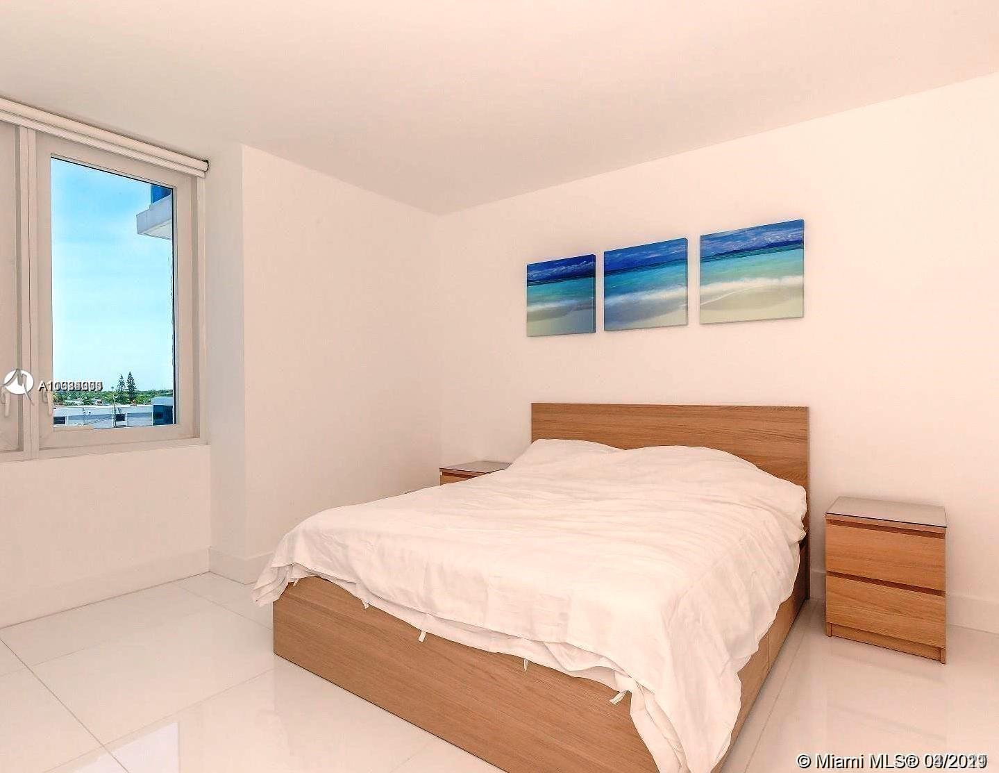 Roney Palace - Residential