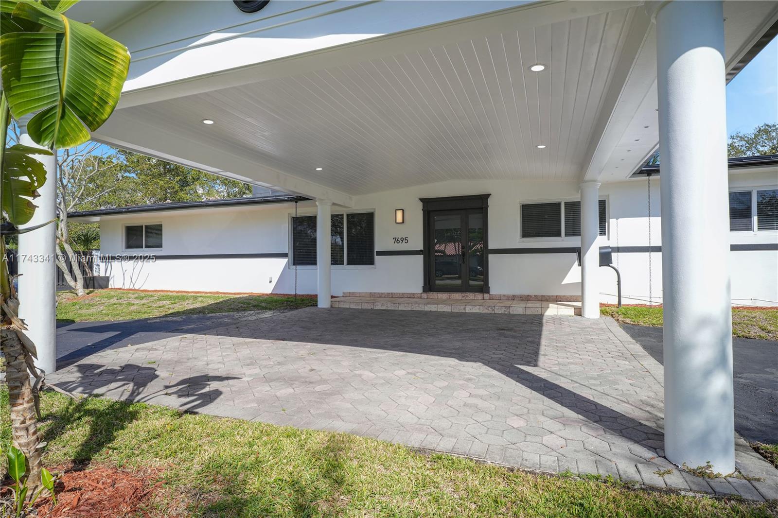 TANGLEWOOD GDNS - Residential Lease