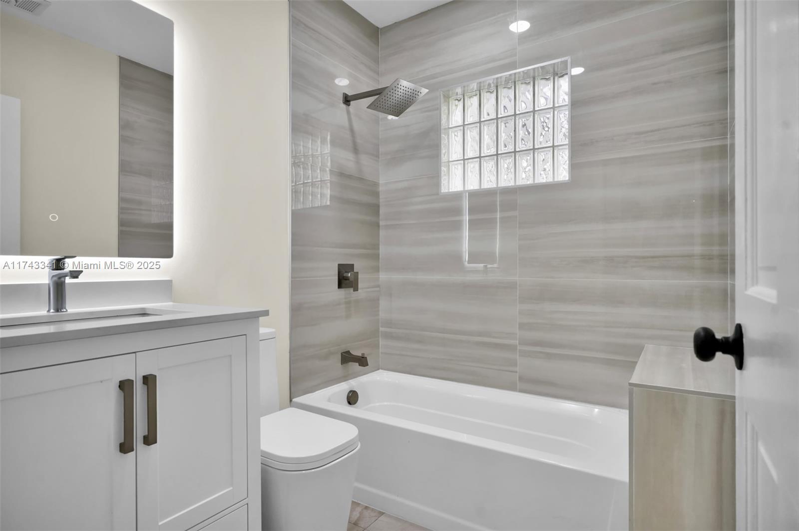 TANGLEWOOD GDNS - Residential Lease