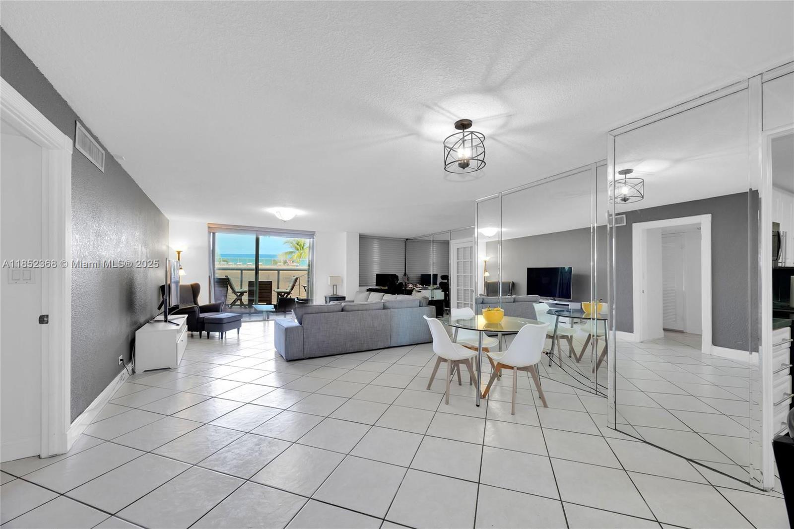 6039 Collins Ave 311