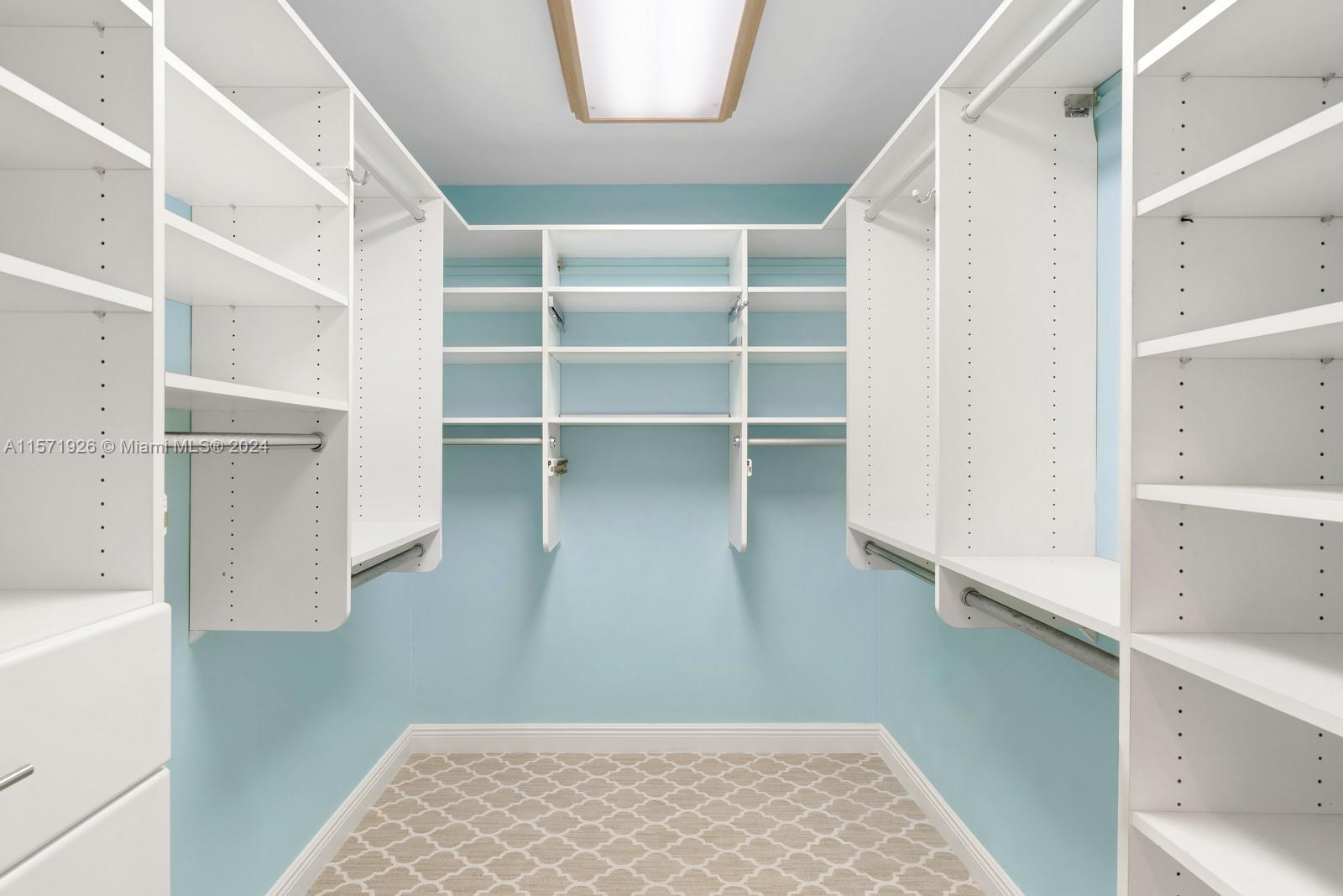 C GAB COUNTRY CLUB SEC 5 - Residential