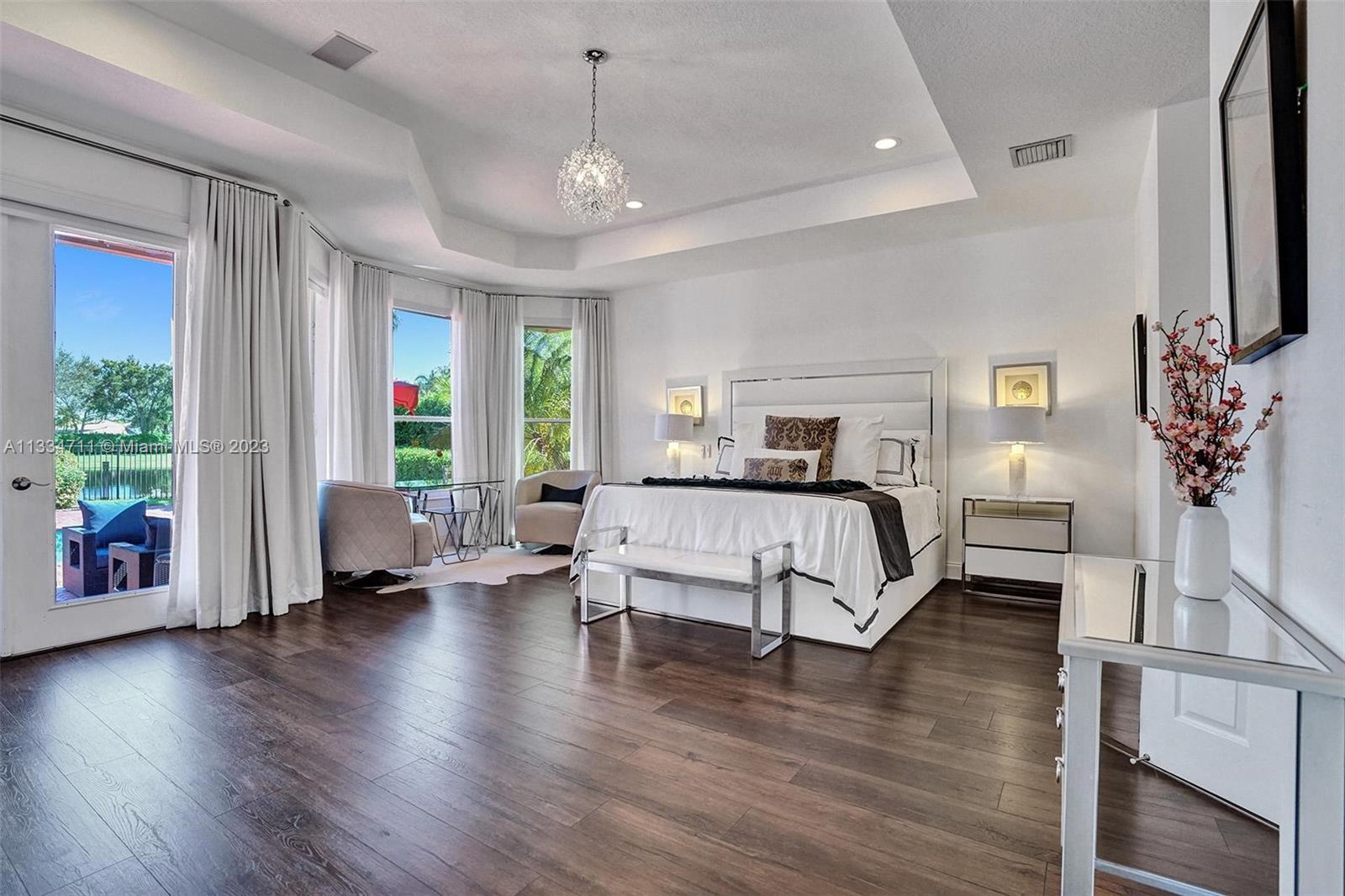 Pelican Landing - Residential