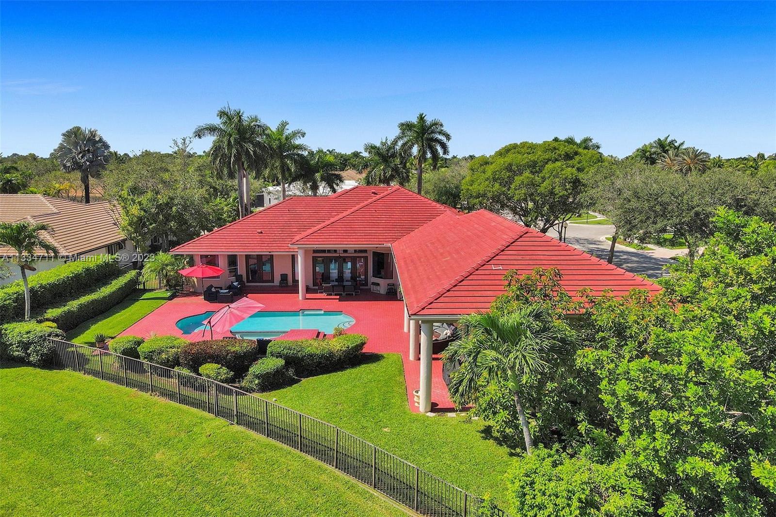 Pelican Landing - Residential