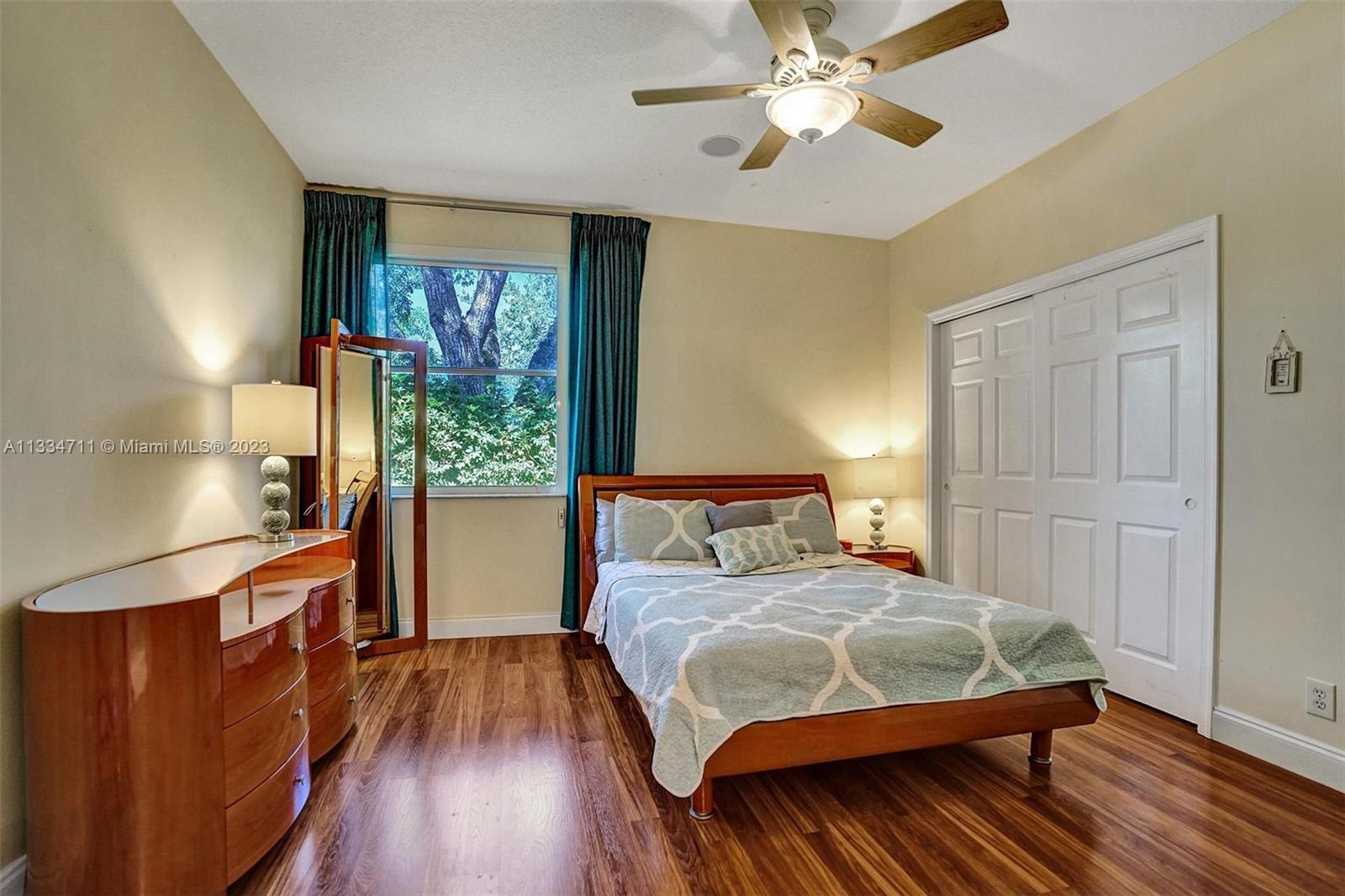 Pelican Landing - Residential