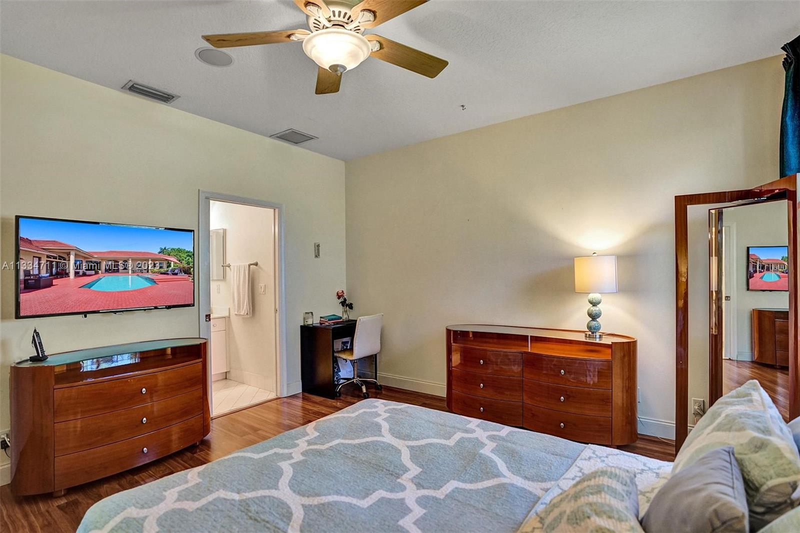 Pelican Landing - Residential