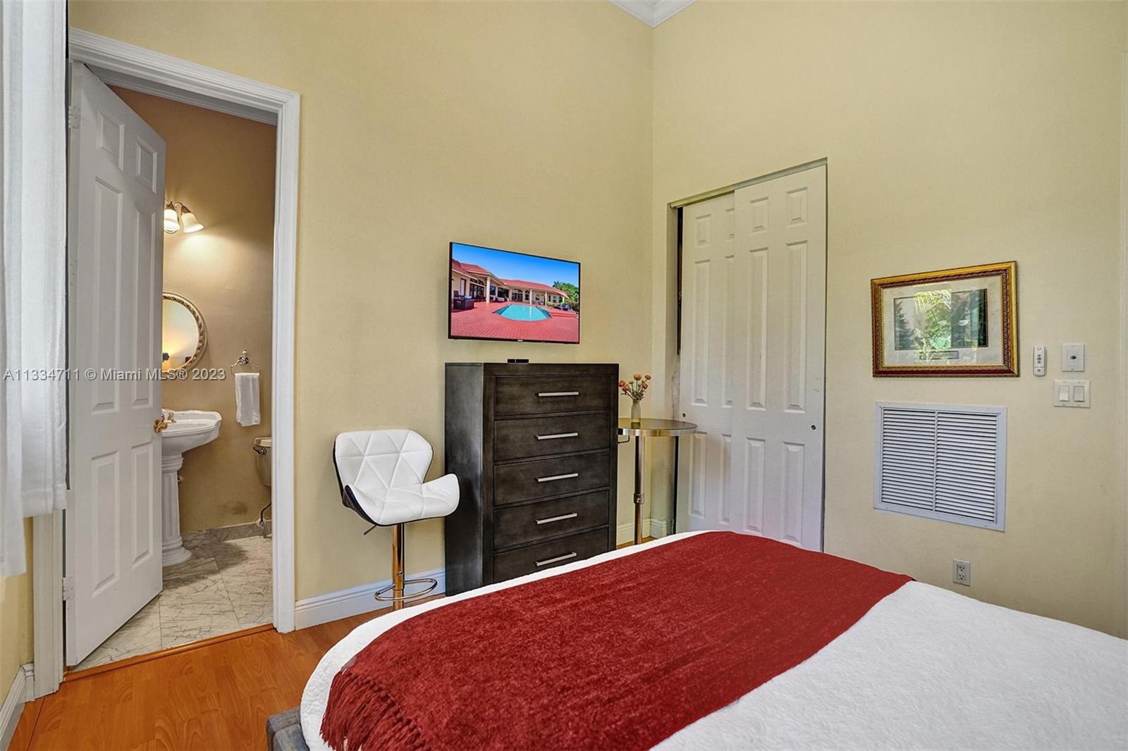 Pelican Landing - Residential