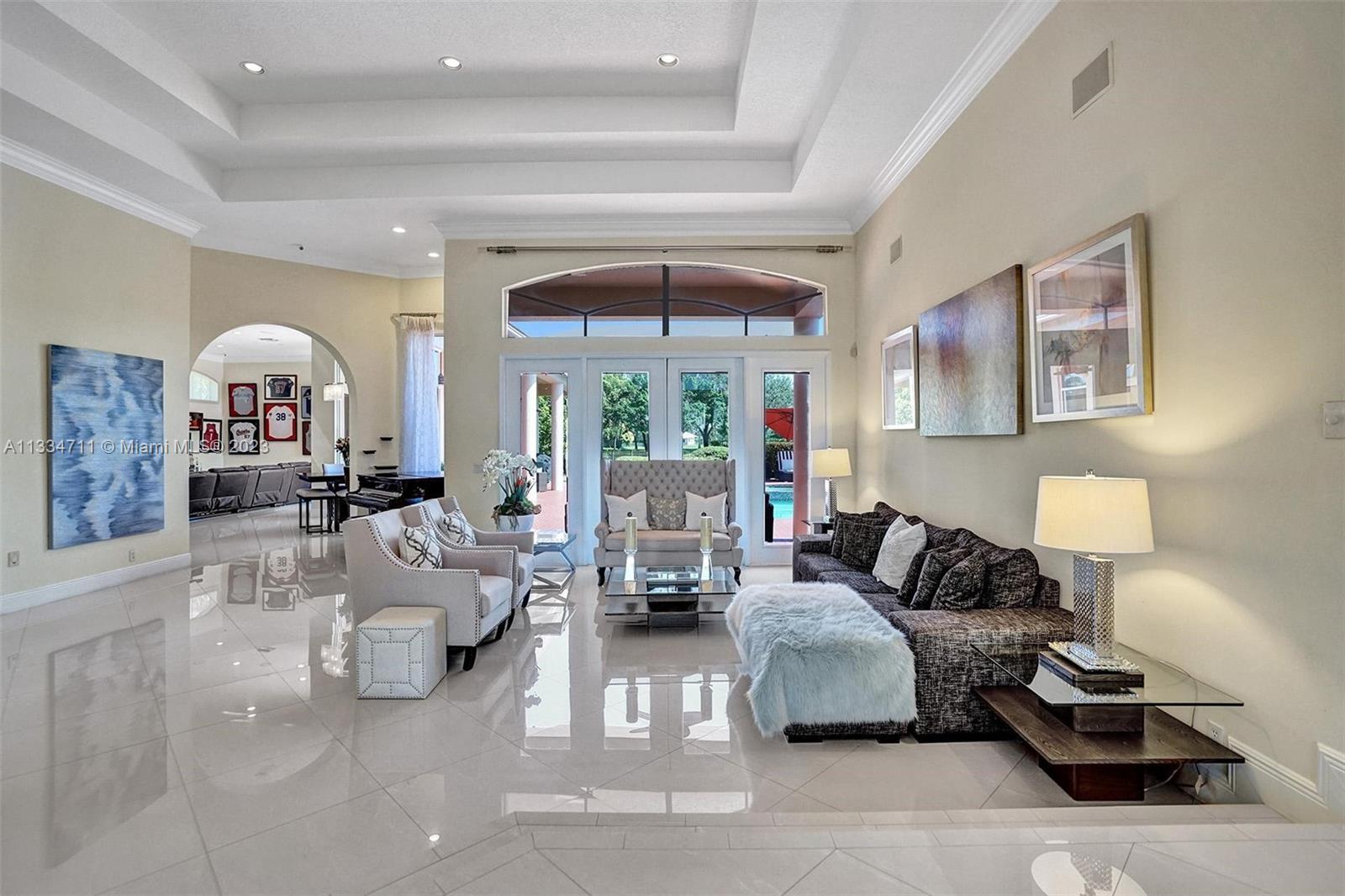 Pelican Landing - Residential