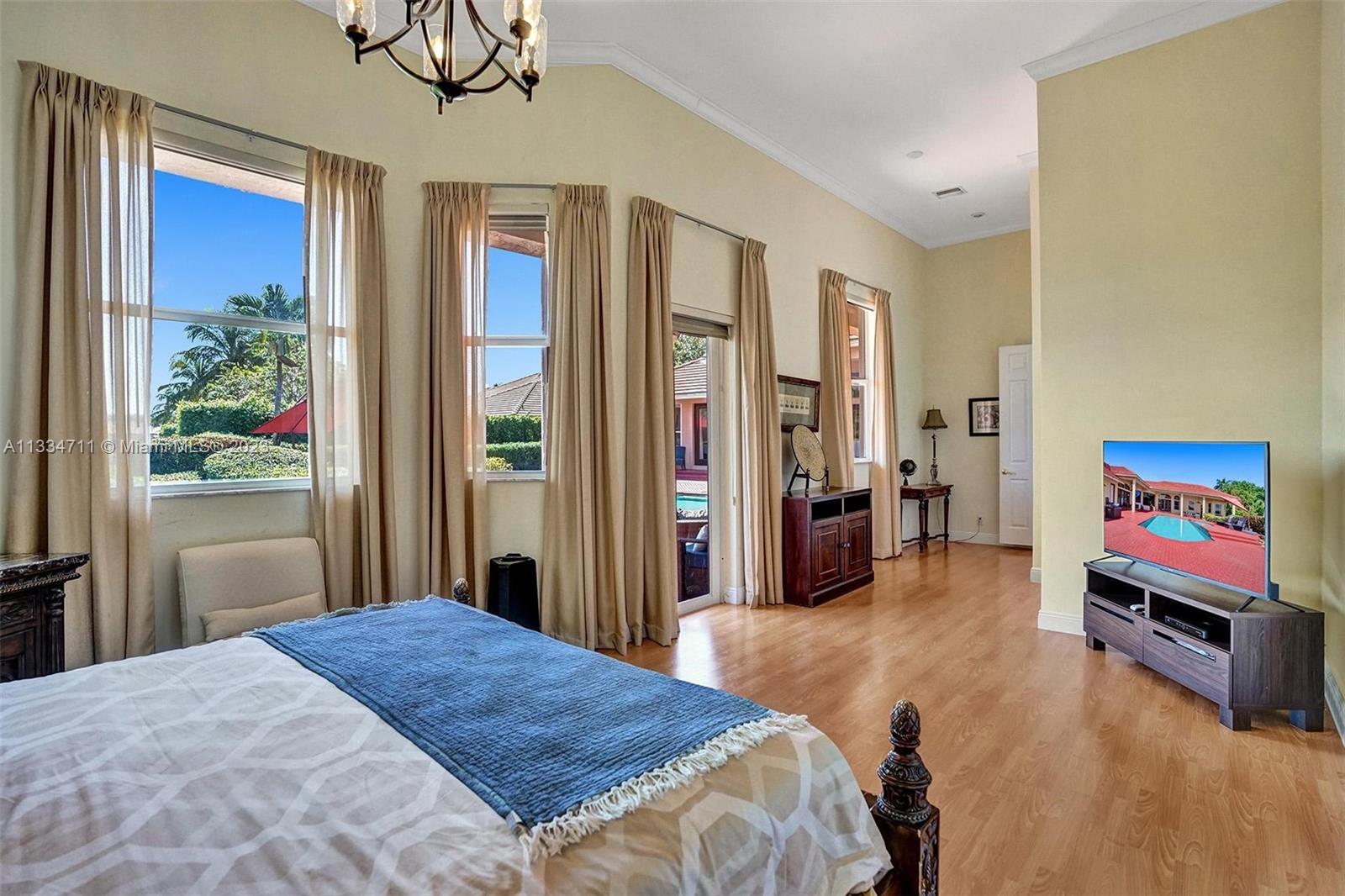 Pelican Landing - Residential